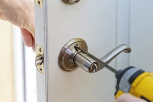 Door lock replacement work after moving into a new property